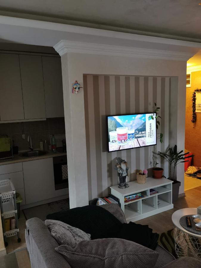 Lux Apartman Lena Belgrade Exterior photo