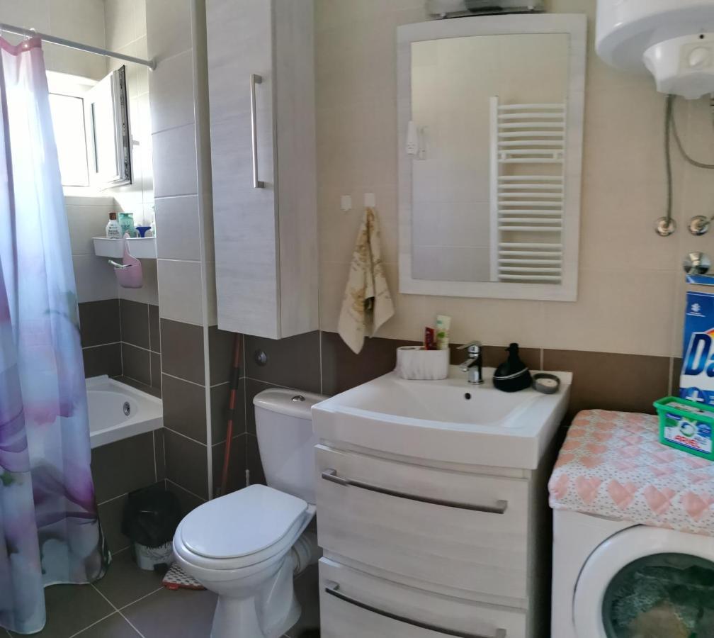 Lux Apartman Lena Belgrade Exterior photo